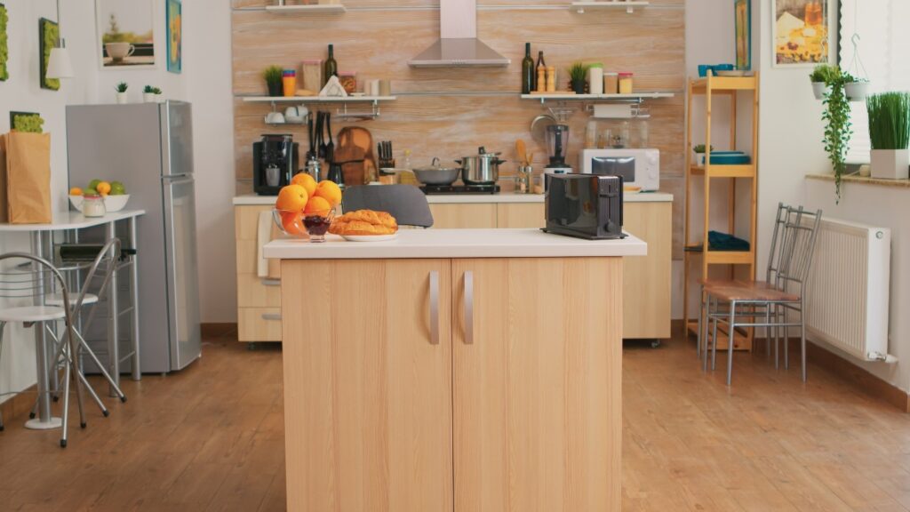 Maximizing Small Spaces with Mobile Home Kitchen Cabinets